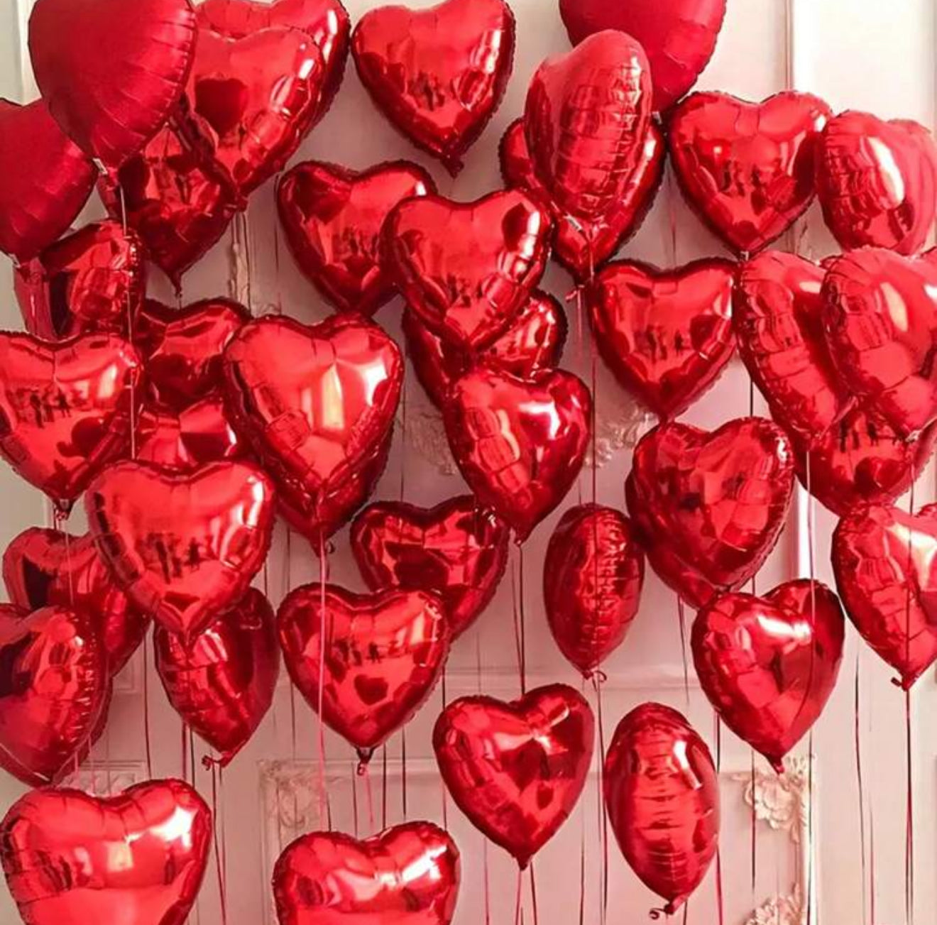 Red Heart Foil Balloon 18" + Helium