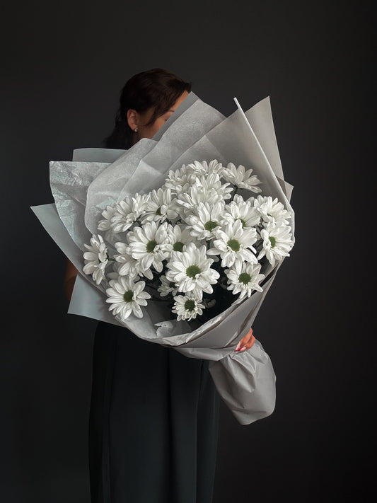 MD #1 White Mums
