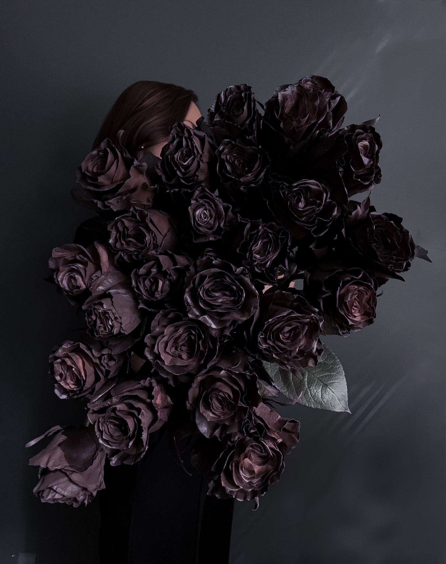 13.DEATH - black colored roses