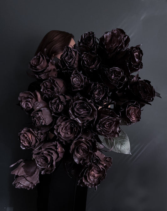 13.DEATH - black colored roses