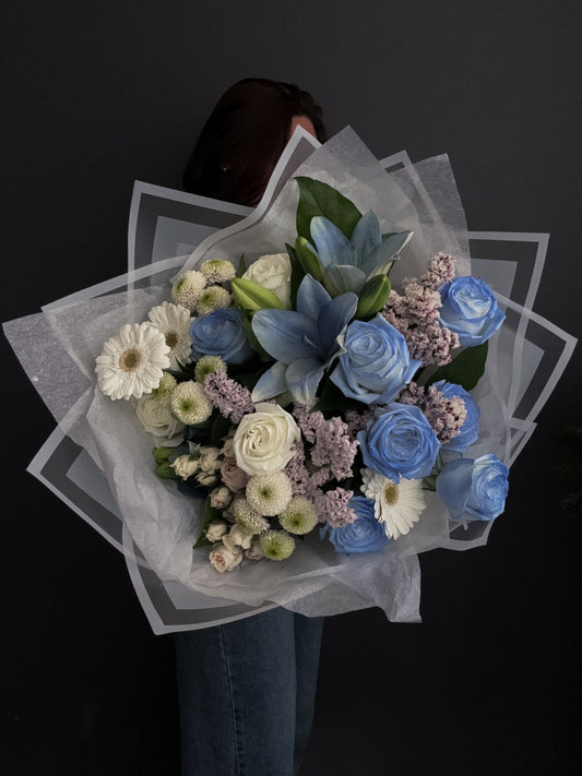 2.THE HIGH PRIESTESS - blue lilies, white blue roses, gerbera
