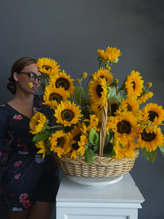 Fresh vs. Dried Bouquets: What to Choose and Why