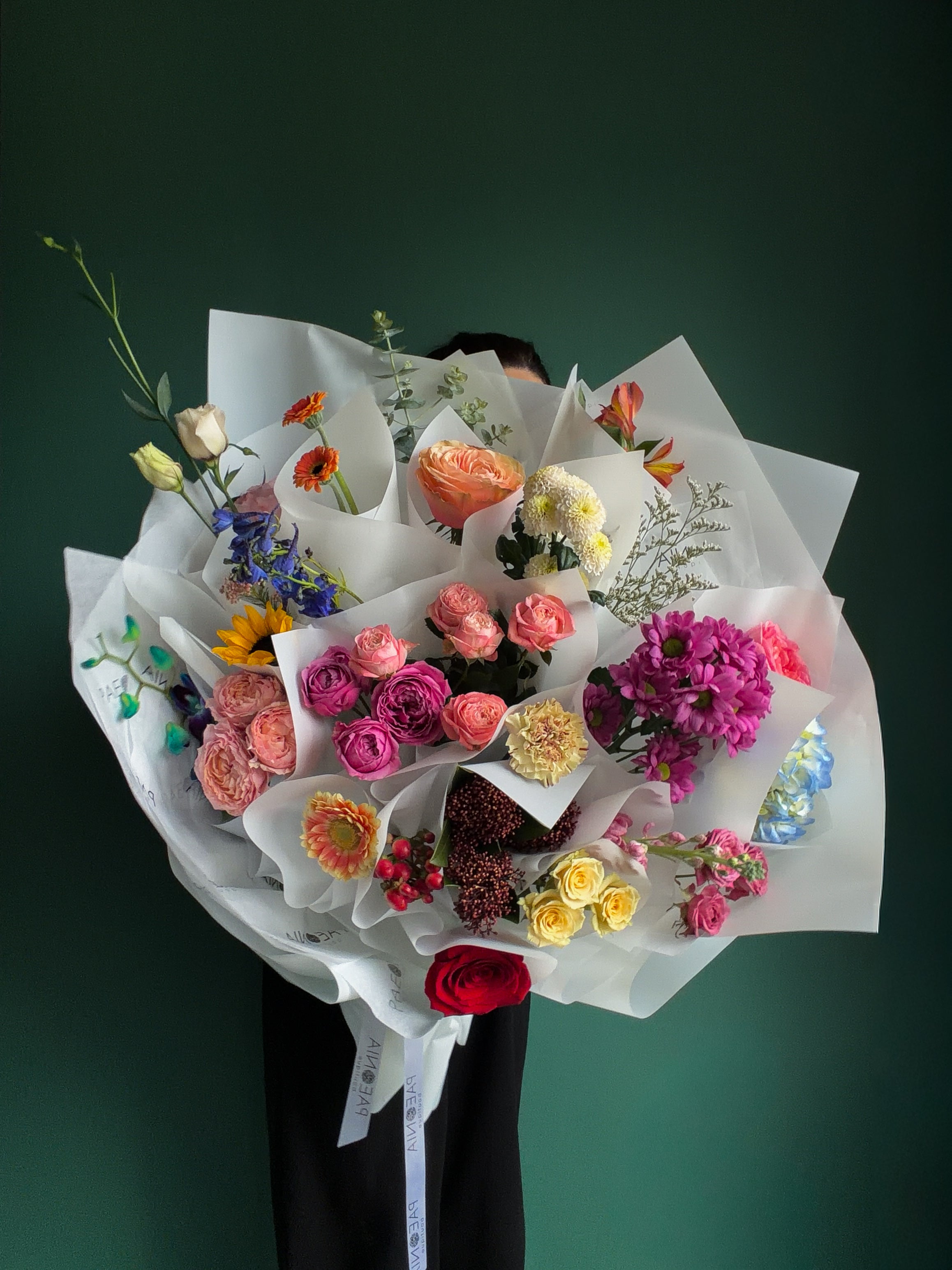 Florist's Choice Bouquet – Seasonal Designer Selection, 5-25st