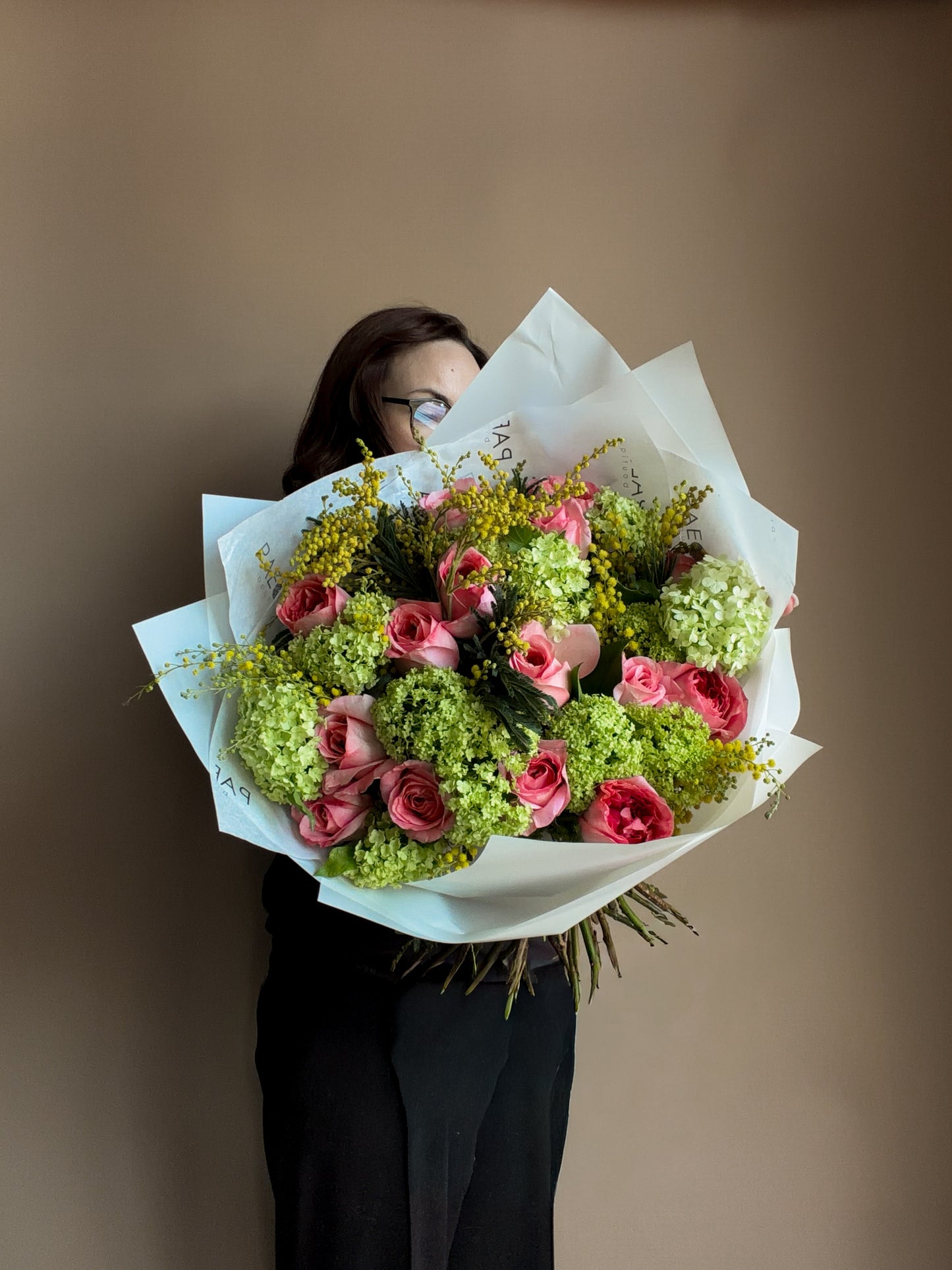#5 Spring Garden Bouquet – Pink Roses & Fresh Greens