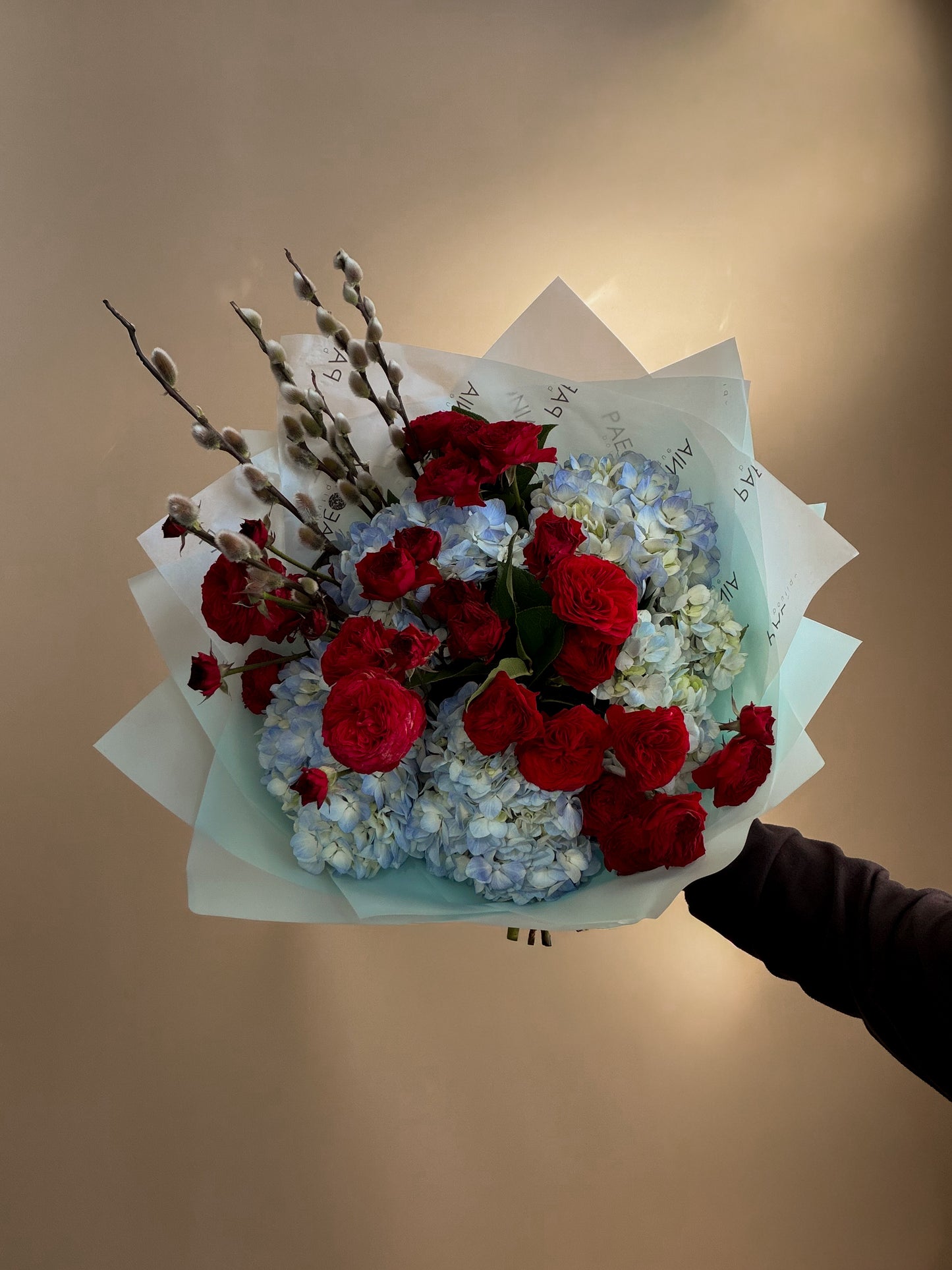 #2 Romantic Hydrangea & Red Rose Bouquet